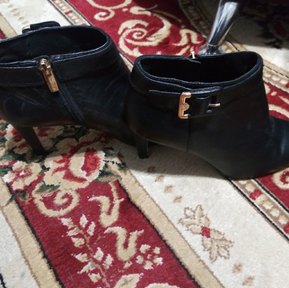 Vince Camuto Booties